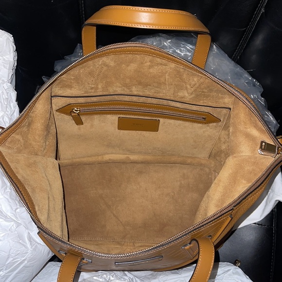 Versace Greca Embossed leather tote bag - Picture 14 of 16